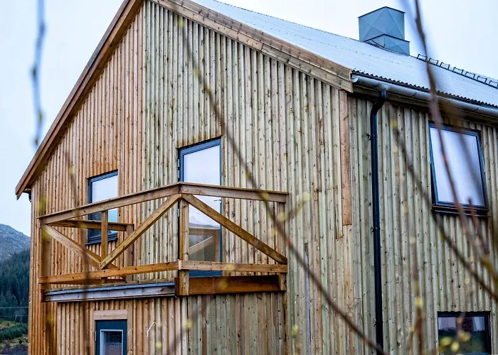 Nykmark - Eco House - Blatinden ゲストハウス Bøstad